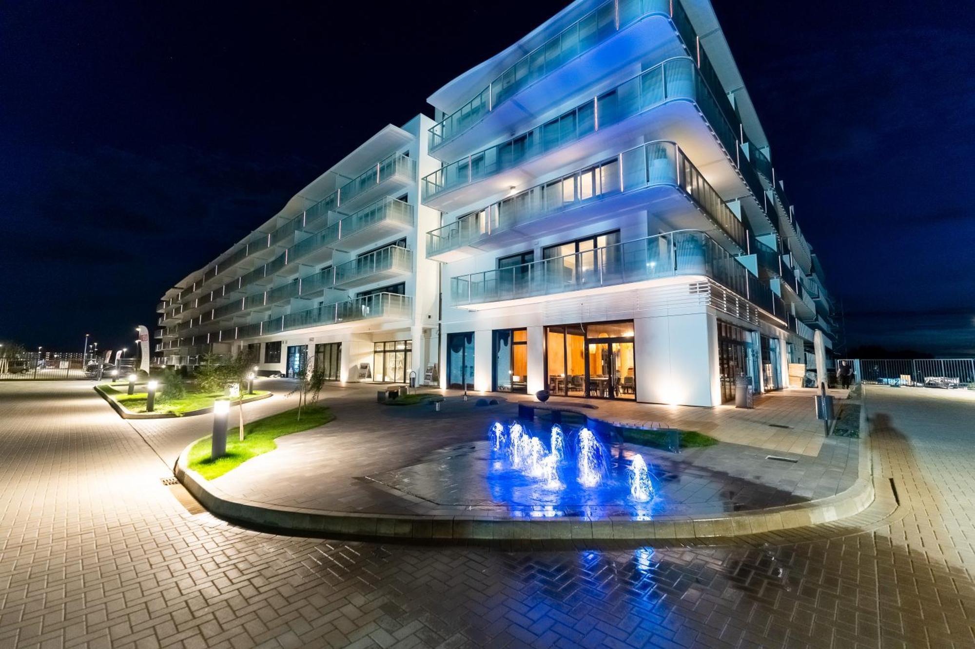 Polanki Aqua Nielimitowany Dostep Do Basenow Parking Free Apartamento Kołobrzeg Exterior foto